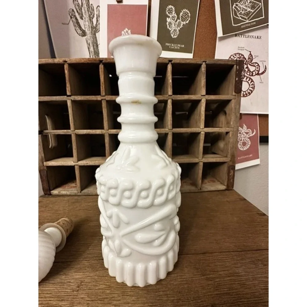 Vintage Jim Beam White Milk Glass Liquor Decanter